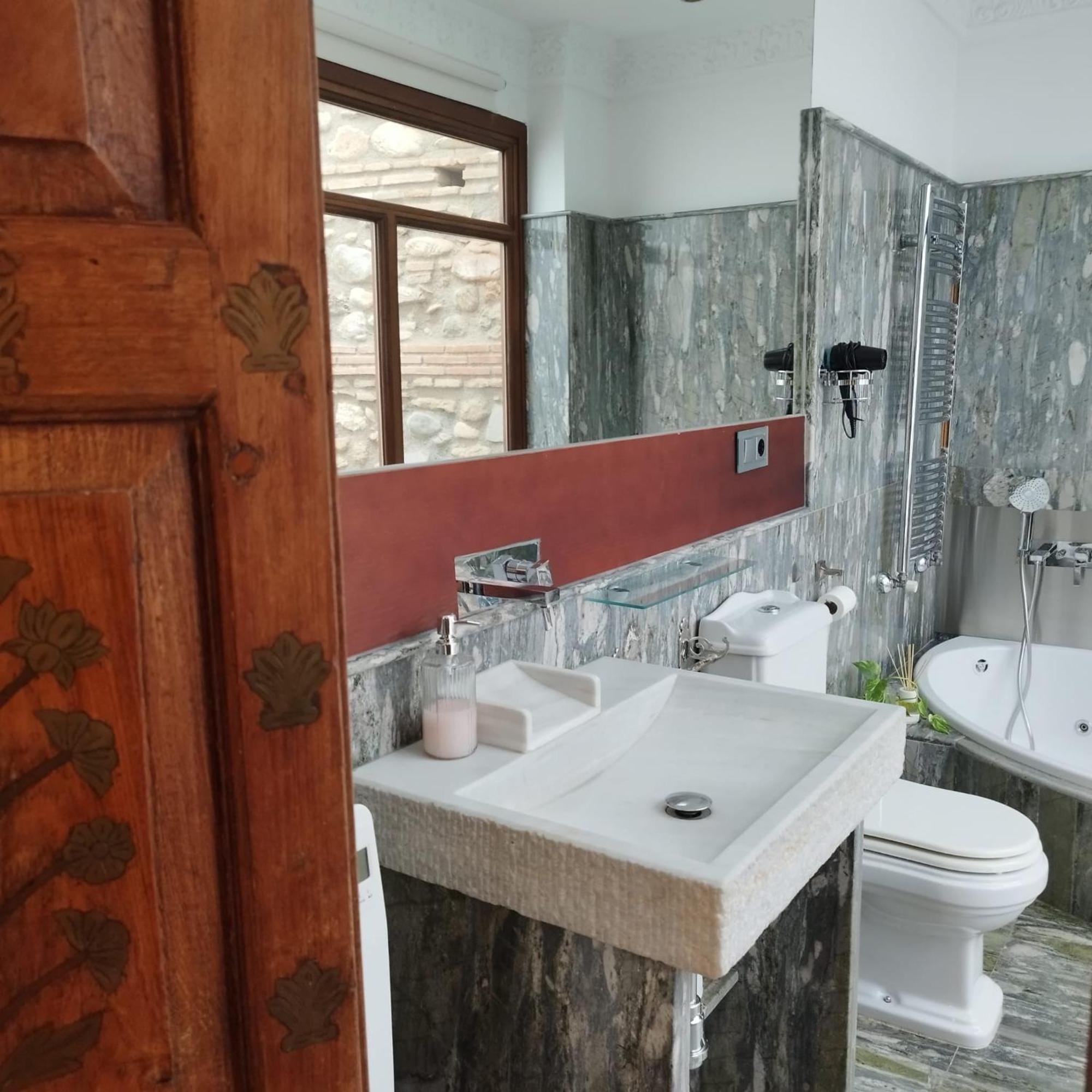 Suite Comares 格拉纳达 外观 照片